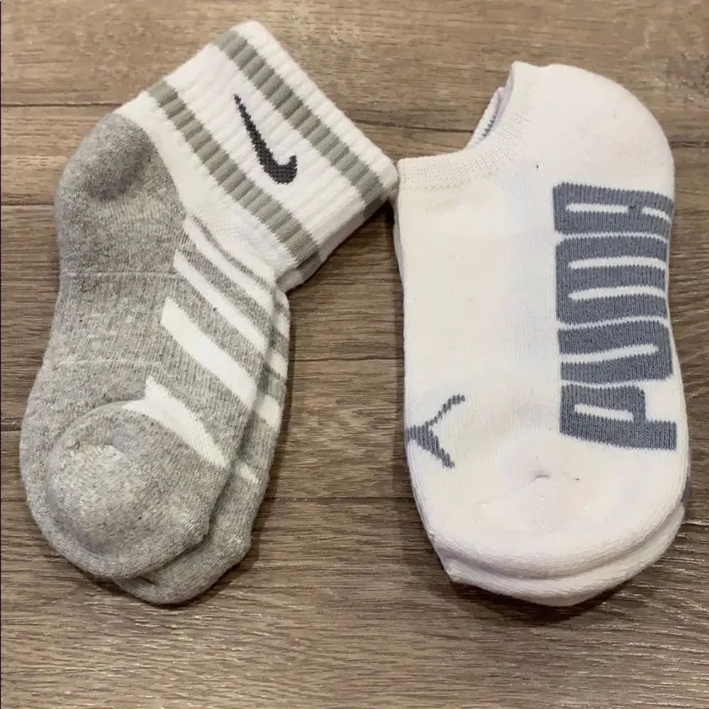 🎉Final Deal 🎉Toddler socks bundle 2 - Picture 4 of 4